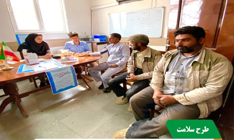 برگزاری برنامه انجام غربالگری دیابت و فشار خون به مناسبت روز جهانی فشار خون