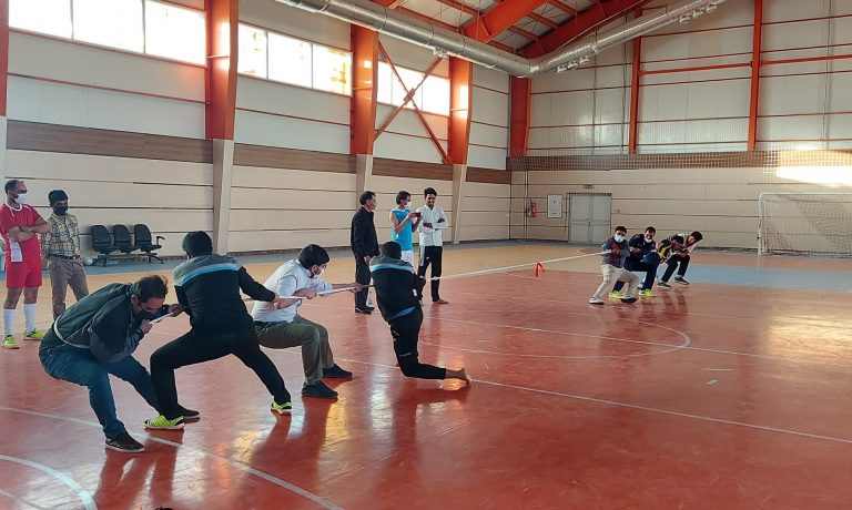 برگزاری مسابقات  ورزشی به مناسبت دهه مبارک  فجر در شرکت کشت و صنعت پیوند خاوران